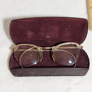 Vintage‎ Goldtone Prescription Eyeglasses Original case with optometrists name